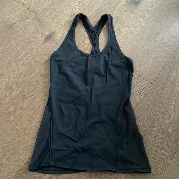 Lululemon Tank - Picture 1 of 3